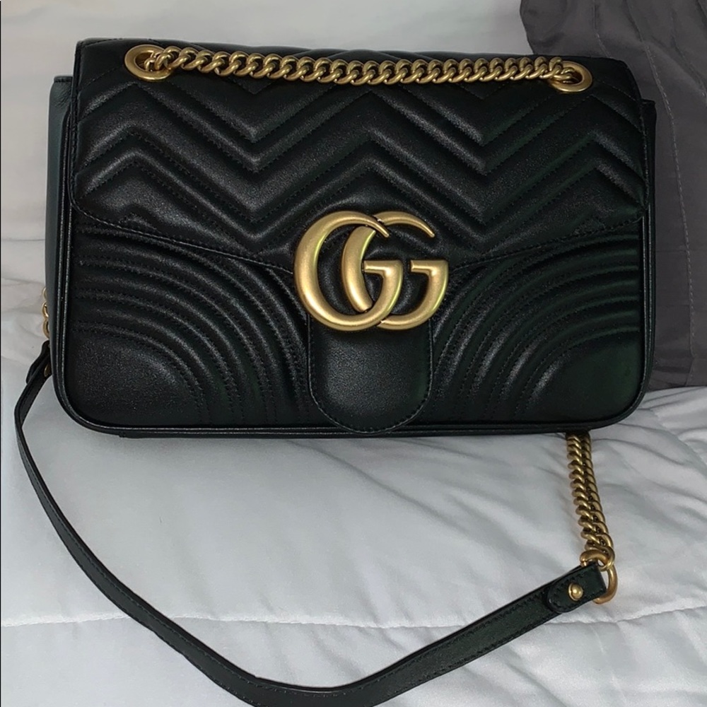 Medium Gucci Marmont bag
